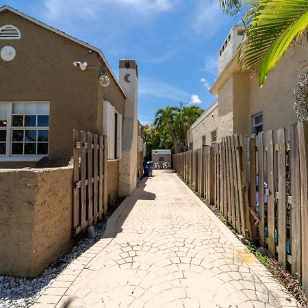 Bike To Beach-Spacious With Patio Bbq & Game Room Hallandale Beach Extérieur photo